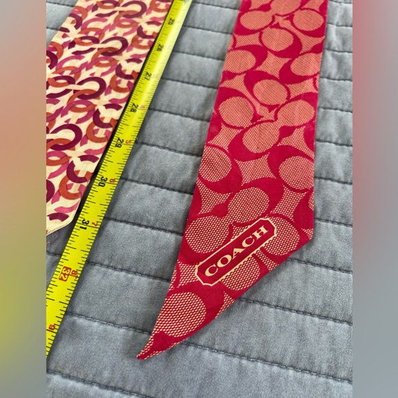 Set of 3 Vintage Coach Scarves - Picture 5 of 9